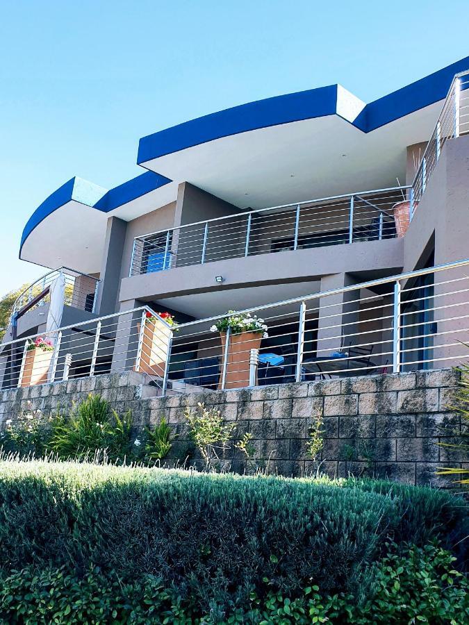 Over The Moon Guesthouse Johannesburg Luaran gambar