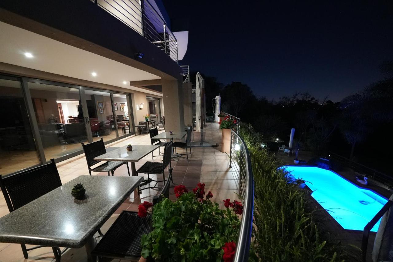 Over The Moon Guesthouse Johannesburg Luaran gambar