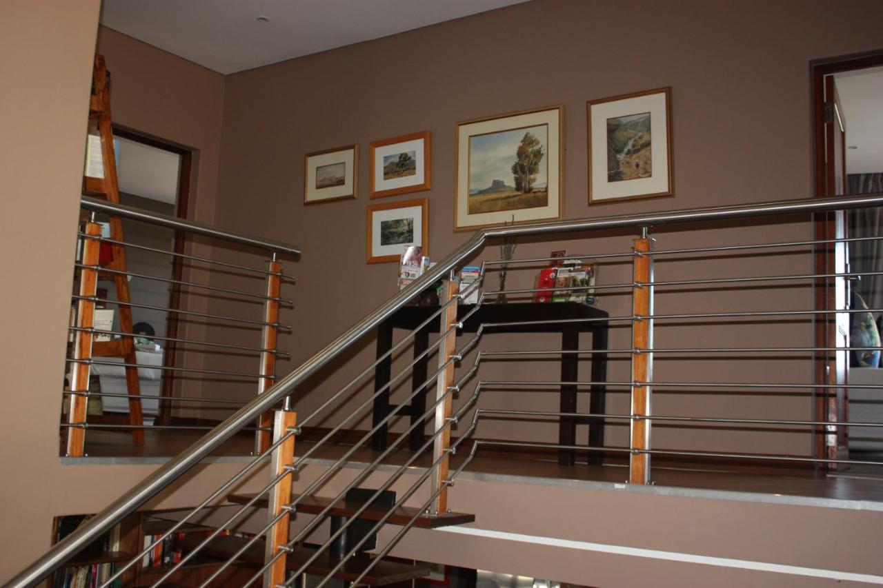 Over The Moon Guesthouse Johannesburg Luaran gambar