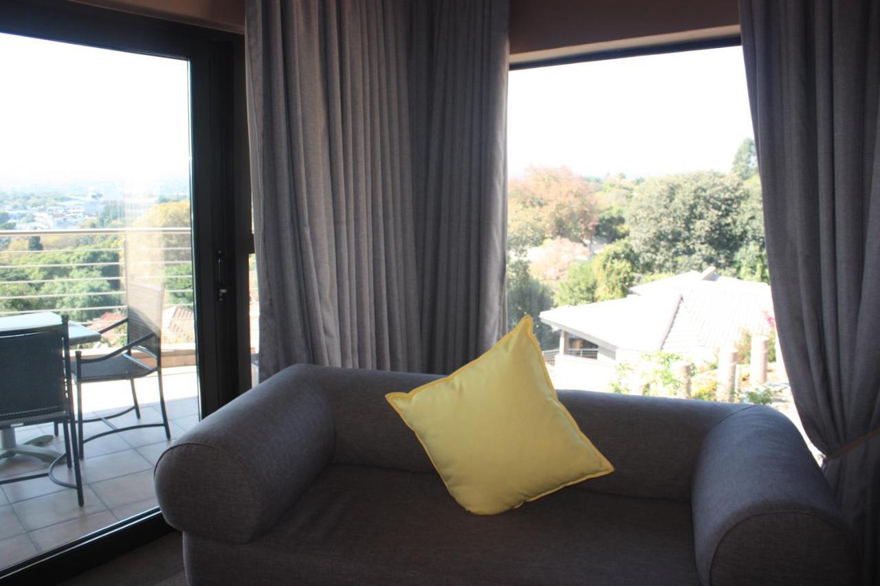 Over The Moon Guesthouse Johannesburg Luaran gambar
