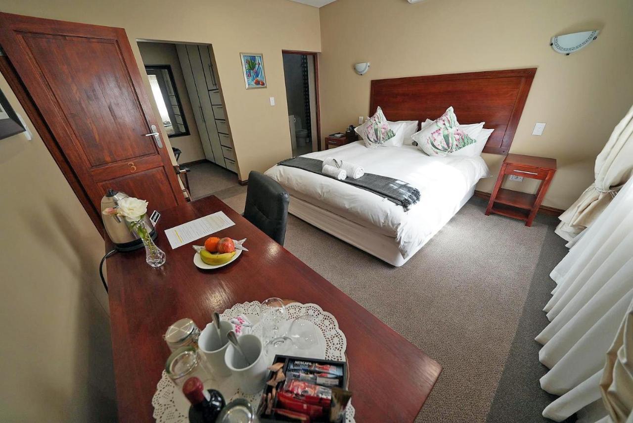 Over The Moon Guesthouse Johannesburg Luaran gambar