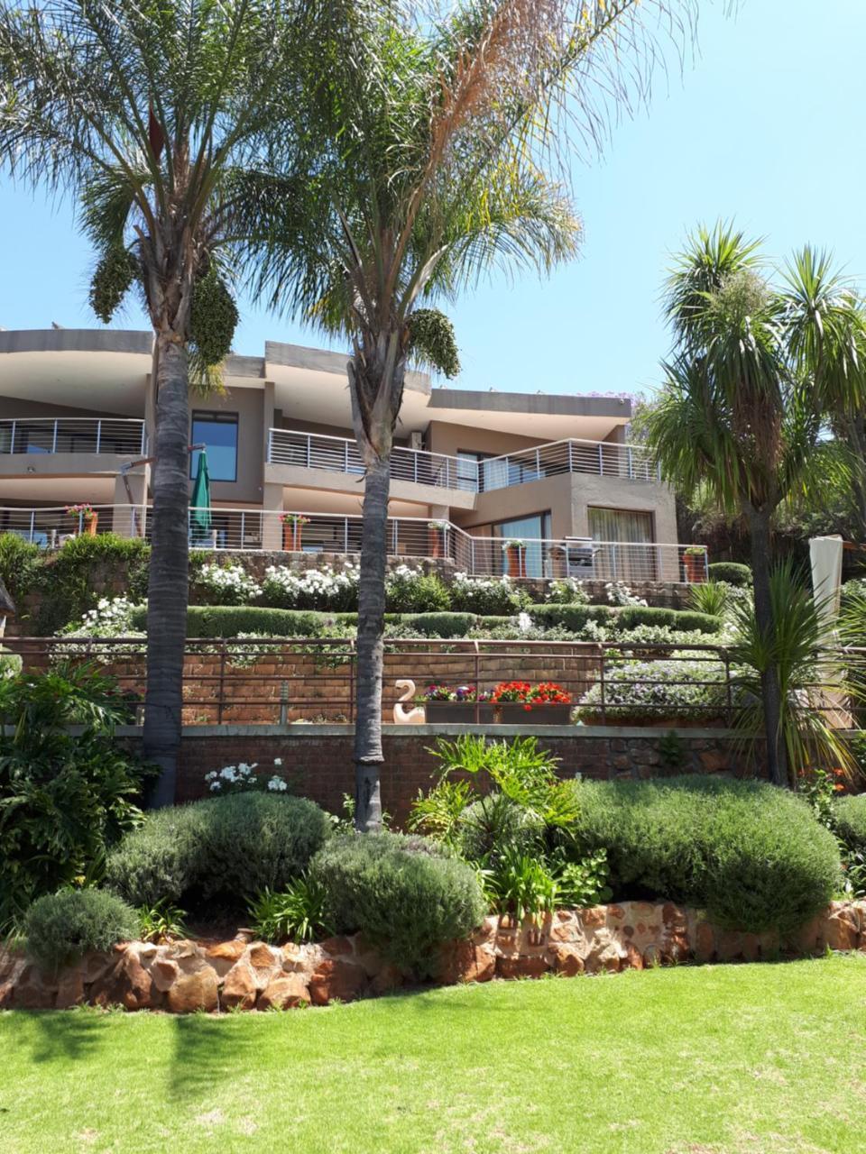 Over The Moon Guesthouse Johannesburg Luaran gambar
