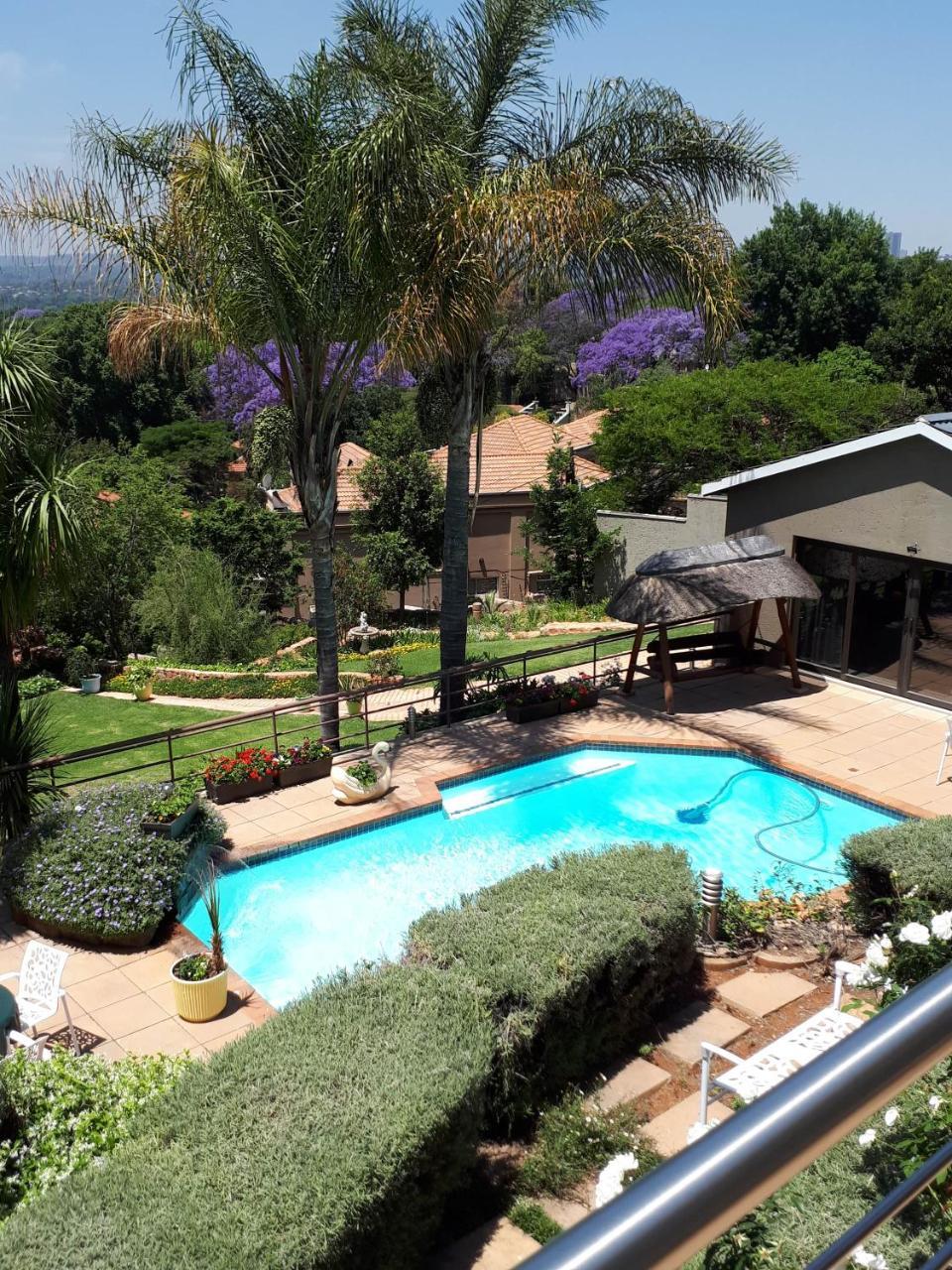 Over The Moon Guesthouse Johannesburg Luaran gambar